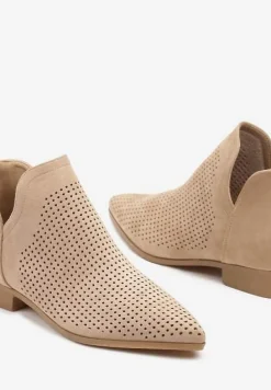 Beżowe Płaskie Botki Vices z Ażurową Cholewką Ozdobione Wycięciem Selanis