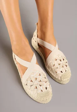 Beżowe Płaskie Espadryle z Ażurową Cholewką Elearosea