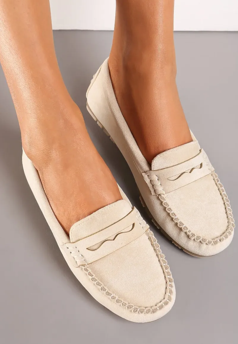 Beżowe Płaskie Mokasyny o Klasycznym Fasonie z Przeszyciem Wenniva