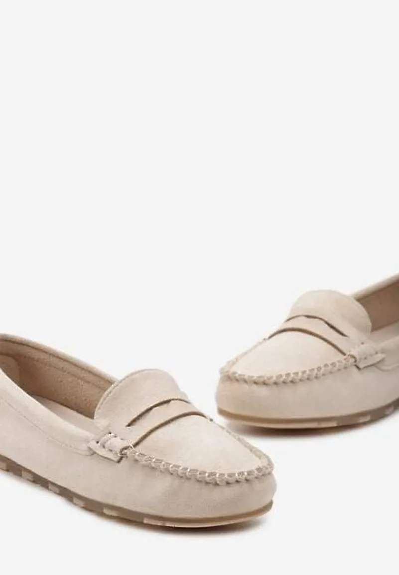 Beżowe Płaskie Mokasyny o Klasycznym Fasonie z Przeszyciem Wenniva