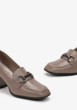 Beżowe Półbuty Loafersy na Słupku z Wkładką ze Skóry Naturalnej Amfira