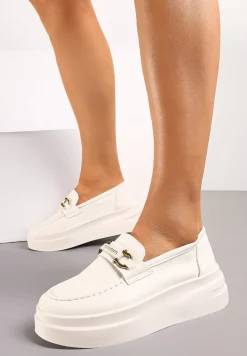 Beżowe Półbuty Ozdobione Złotą Klamrą na Grubej Podeszwie Cadwenla