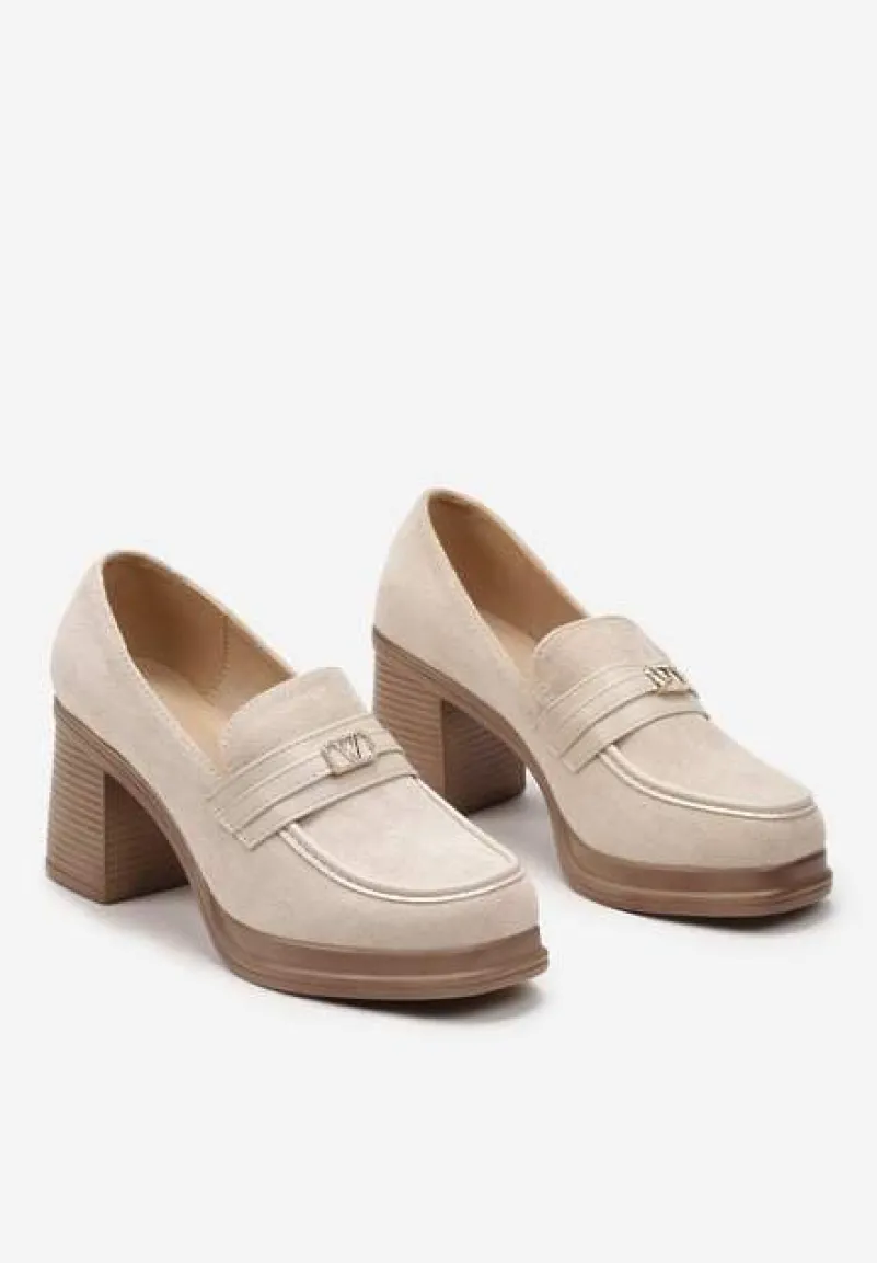 Beżowe Półbuty w Stylu Mokasynów na Słupku z Klamerką Amledis