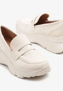 Beżowe Półbuty w Stylu Mokasynów na Platformie Viandis