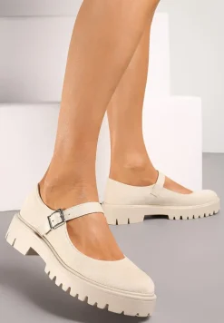 Beżowe Półbuty z Imitacji Zamszu z Ozdobnym Paskiem i Sprzączką Gerxana