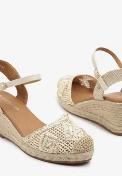 Beżowe Sandały Boho z Ażurową Cholewką na Plecionym Koturnie Tenavinea
