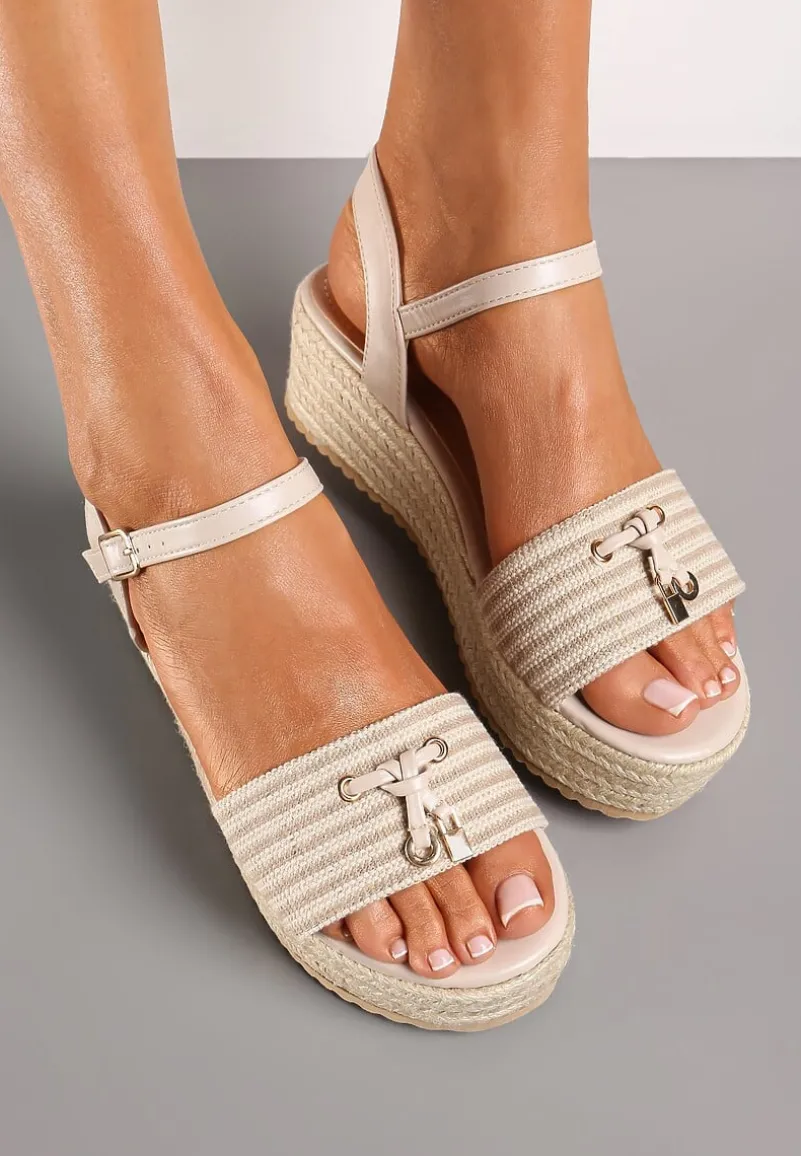 Beżowe Sandały Boho z Plecionym Koturnem i Platformą Oppiavia
