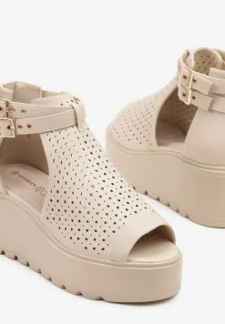 Beżowe Sandały na Koturnie z Ażurową Cholewką i Skórzaną Wkładką Evialina