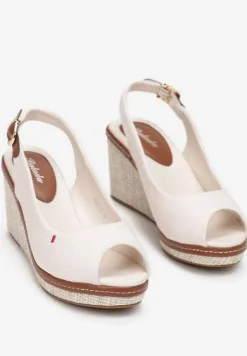 Beżowe Sandały na Koturnie z Okrągłym Noskiem Tiyah