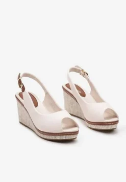 Beżowe Sandały na Koturnie z Otwartym Noskiem Charllisa