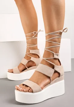 Beżowe Sandały na Koturnie z Wiązaniem wokół Łydki Scadira