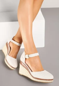 Beżowe Sandały na Koturnie z Plecionką w Stylu Espadryli Alathria