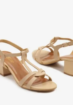 Beżowe Sandały na Obcasie Typu Słupek z Paskiem ze Sprzączką Alipssa