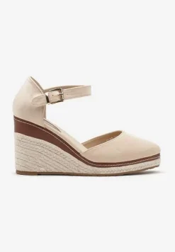 Beżowe Sandały na Plecionym Koturnie ze Sprzączką Catlinna