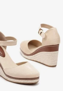 Beżowe Sandały na Plecionym Koturnie ze Sprzączką Catlinna