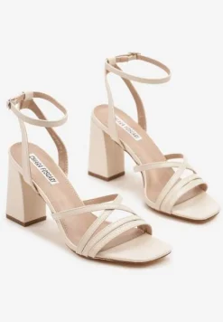 Beżowe Sandały na Słupku Ozdobione Paskami Doroti