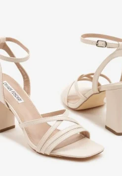 Beżowe Sandały na Słupku Ozdobione Paskami Doroti