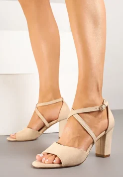Beżowe Sandały na Słupku Vices Ozdobione Paskami Nitaniela