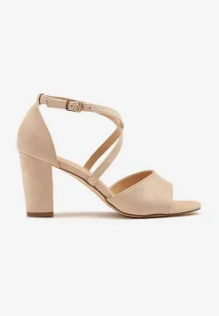 Beżowe Sandały na Słupku Vices Ozdobione Paskami Nitaniela