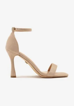 Beżowe Sandały na Szpilce Vices z Kwadratowym Noskiem Linasena