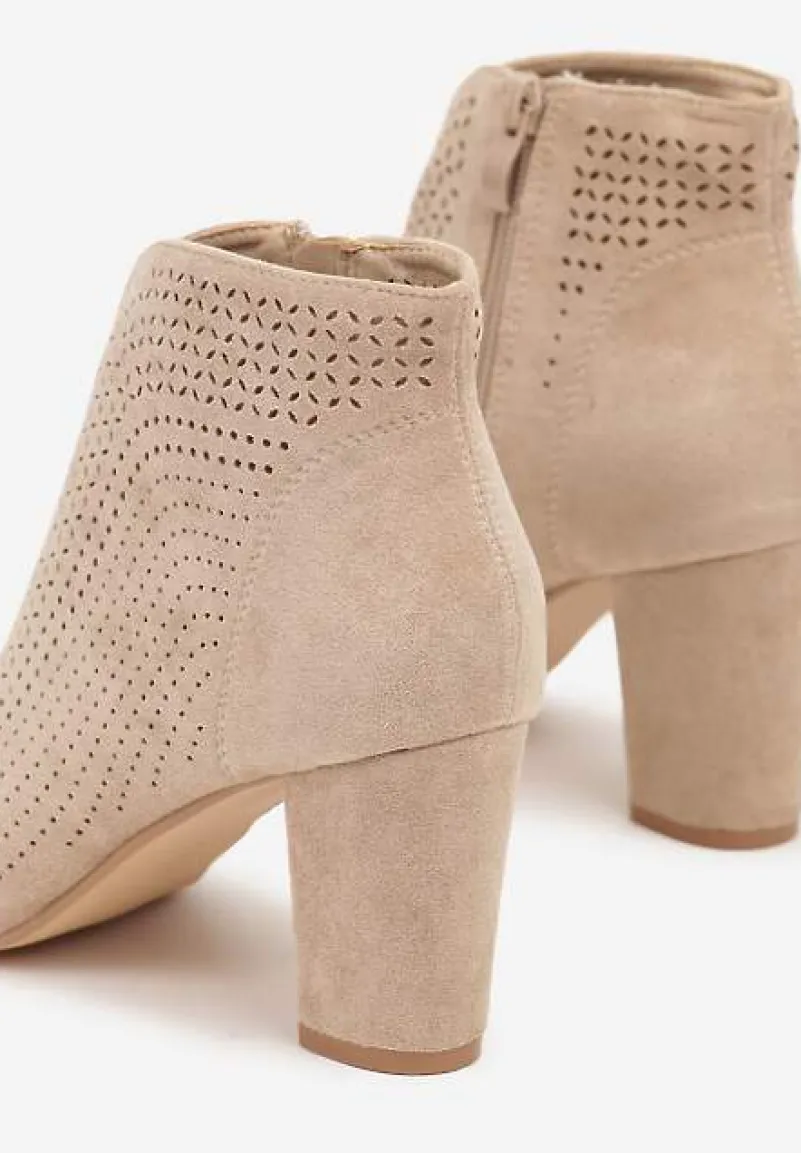 Beżowe Sandały Vices na Obcasie z Ażurowymi Wycięciami i Otwartym Noskiem Tasiri