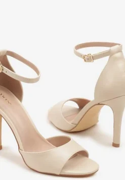 Beżowe Sandały Vices na Szpilce z Okrągłym Noskiem Katoria