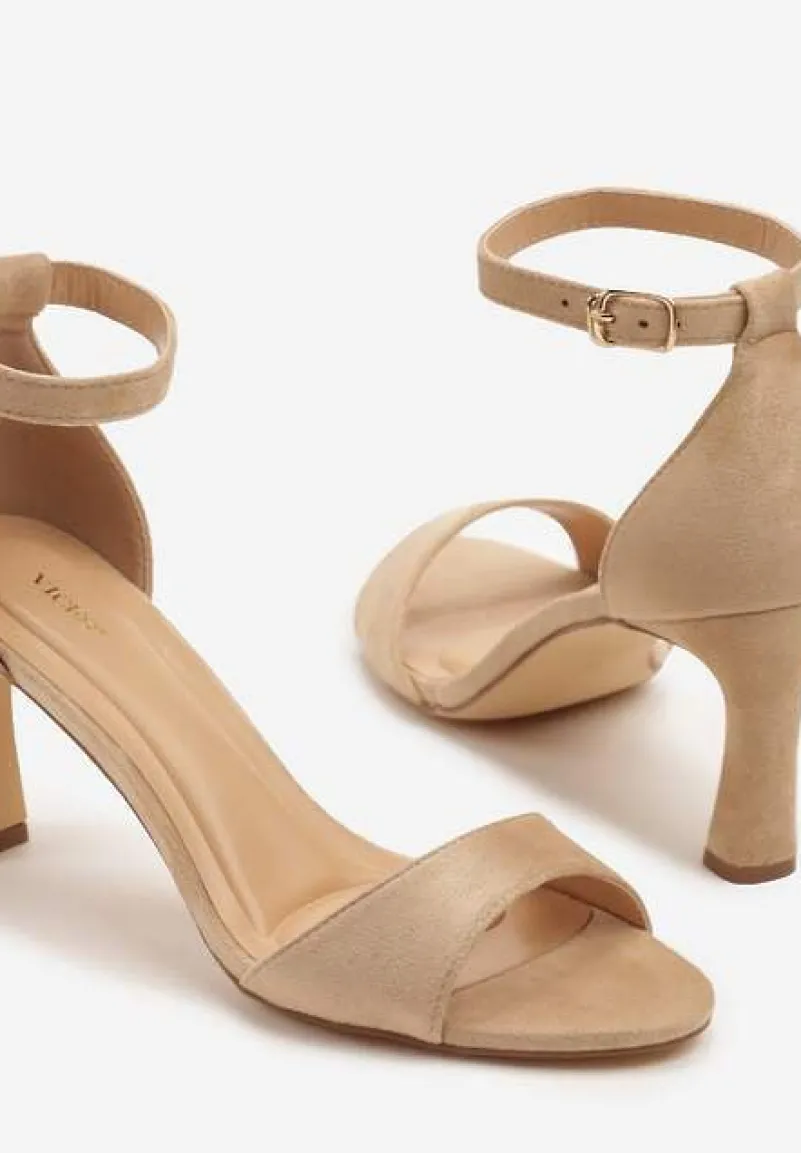 Beżowe Sandały Vices na Szpilce w Klasycznym Stylu Nitressa