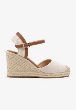 Beżowe Sandały Vices w Stylu Espadryli na Koturnie z Plecionki Amoiella