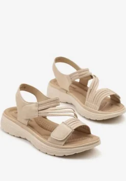 Beżowe Sandały z Ozdobnymi Paskami Kinirra