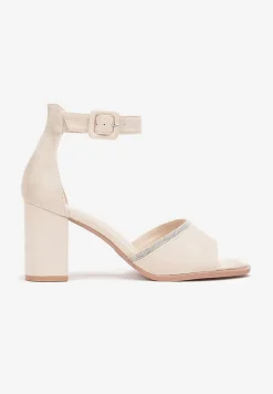 Beżowe Sandały z Paskiem w Cyrkonie na Słupku Terecia