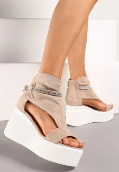 Beżowe Sandały za Kostkę na Platformie z Koturnem Ozdobione Cyrkoniami Gavrela