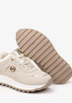 Beżowe Sneakersy na Płaskiej Podeszwie z Metaliczną Ozdobą i Ociepleniem Solirra