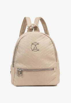 Beżowy Casualowy Plecak Ozdobiony Metalicznym Logo i Pikowaniem Jaloedi