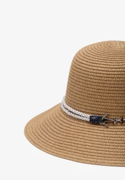 Beżowy Kapelusz z Naturalnej Plecionki Typu Bucket z Ozdobną Klamerką z Kotwicami Priscenella