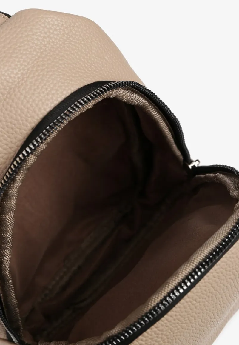 Beżowy Plecak z Dwoma Komorami Ozdobiony Klapą Nanovela