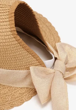 Beżowy Szeroki Kapelusz Pleciony z Kokardą i Wycięciem Flarea