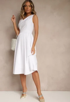 Biała Basicowa Sukienka Vices o Rozkloszowanym Kroju Tolaneia