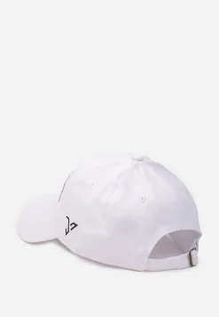 Biała Bawełniana Czapka z Wyszytymi Napisami Vonenia