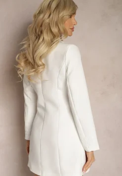 Biała Marynarka Sukienka z Aplikacjami 3D w Kształcie Kwiatów i Zapięciem na Guziki Lorira