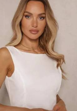 Biała Rozkloszowana Sukienka Koktajlowa z Bawełny z Dekoltem Łódką i Kieszeniami Fanilra