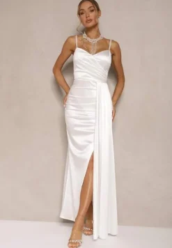 Biała Sukienka Satynowa z Marszczeniem i Ozdobnym Trenem Katiriva