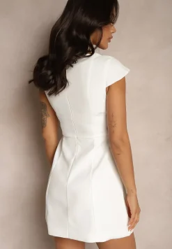 Biała Taliowana Sukienka z Kwadratowym Dekoltem Borreti