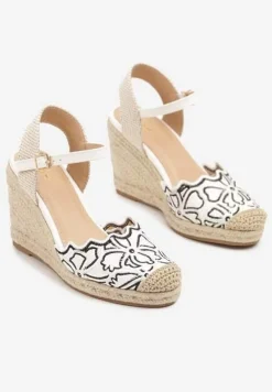 Białe Haftowane Sandały Typu Espadryle Vices na Plecionym Koturnie Seselitia