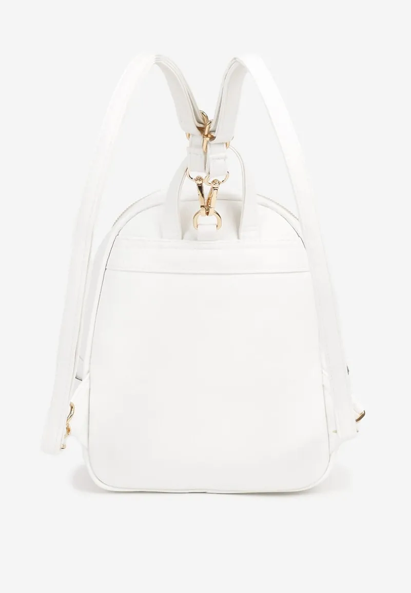 Biały Plecak Ozdobiony Delikatnym Tłoczeniem Arseki