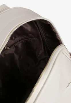 Biały Plecak z Dodatkową Kieszonką i Frędzlem Moratia