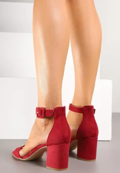 Bordowe Sandały Vices na Słupkowym Obcasie z Paskiem wokół Kostki Grisea