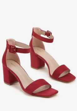 Bordowe Sandały Vices na Słupkowym Obcasie z Paskiem wokół Kostki Grisea