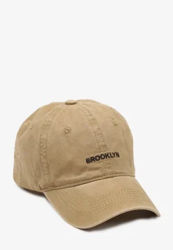 Brązowa Bawełniana Czapka z Daszkiem Zdobiona Napisem Reitenia