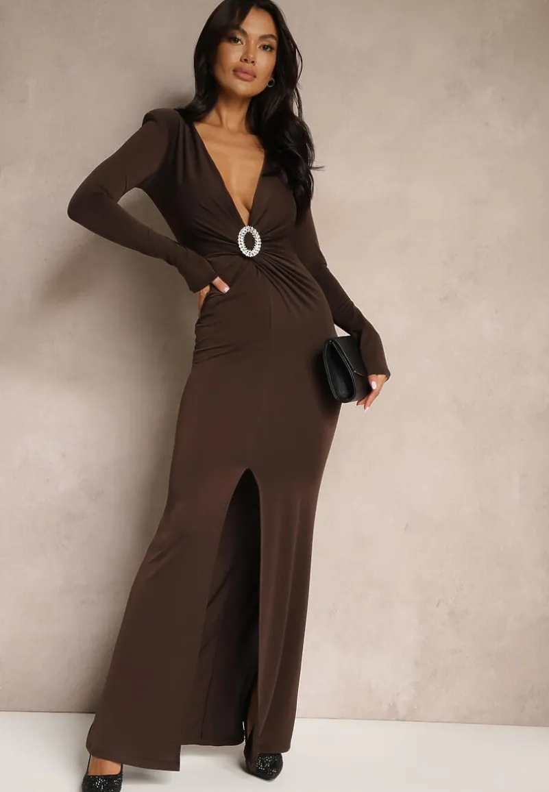 Brązowa Sukienka Koktajlowa z Metaliczną Ozdobą i Marszczeniem Emivirama