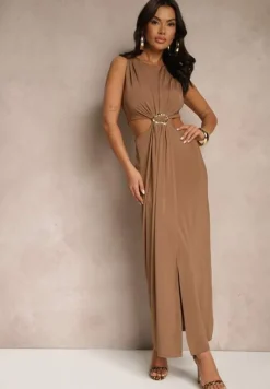 Brązowa Sukienka z Wiskozą Metalową Ozdobą i Wycięciami po Bokach Odivane